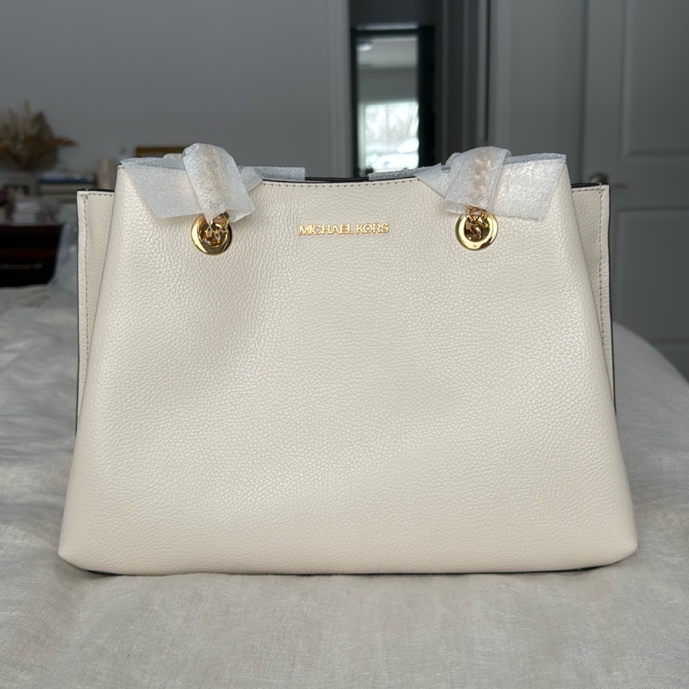 Michael Kors Teagen Light Cream Large Long Drop Satchel Leather